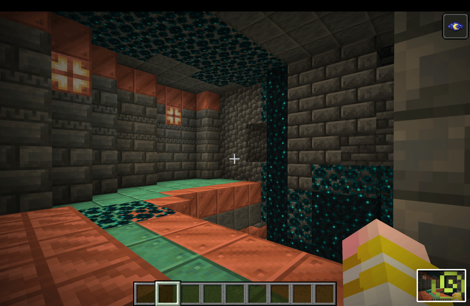 古代都市と裁判室を組み合わせたもの