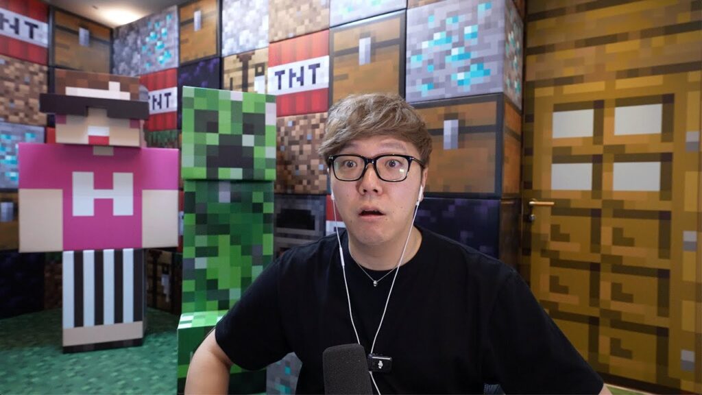 400万円かけて家をマインクラフトの世界にしたら生活できなくなりましたw【リアルマイクラ】 400万円かけて家をマインクラフトの世界にしたら生活できなくなりましたw【リアルマイクラ】