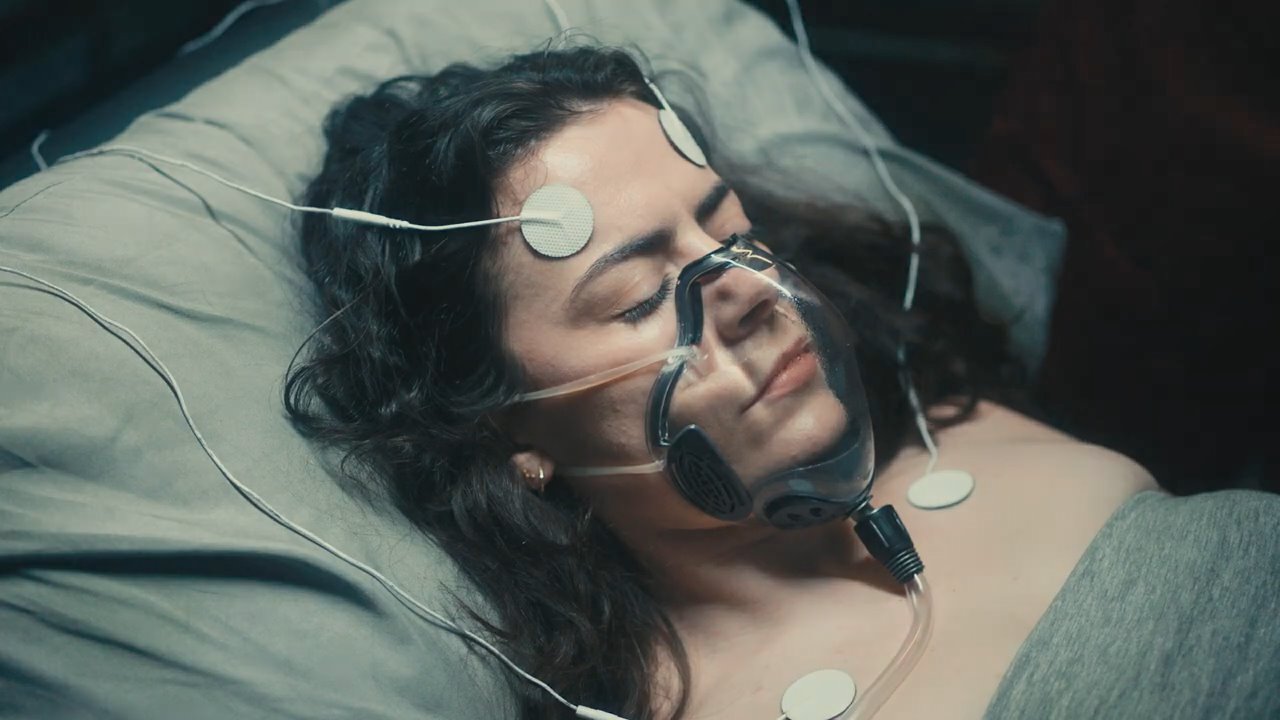 実写ゲーム『Dead Reset』が前評判高め。外科医が「寄生体の手術」を強制させられる謎めいたストーリーが展開するループもの_004