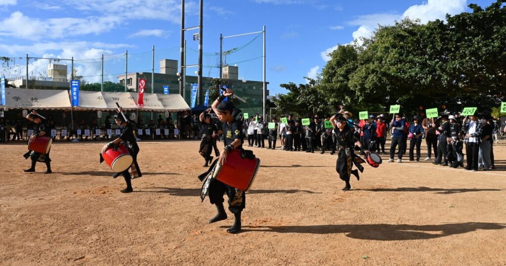繁多川まつりにぎやか エイサーやゲームも 繁多川まつりにぎやか エイサーやゲームも