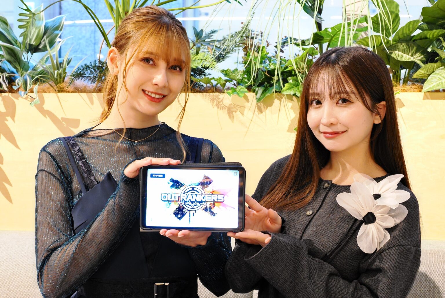 元カプコンのクリエイターたちが対戦ゲームを再定義する「アウトランカーズ」試遊レポート。3人×3チームが入り乱れる“奪い合い“の新感覚バトル！ - GAME Watch