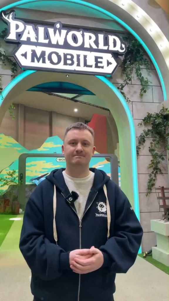 バッキーは G-Star に行き、建設中のクラフトン パルワールド モバイル ブースの舞台裏を見学しました