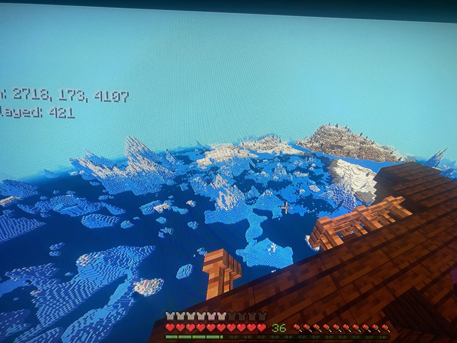 Yレベル173で空中に横たわっている難破船を発見しました