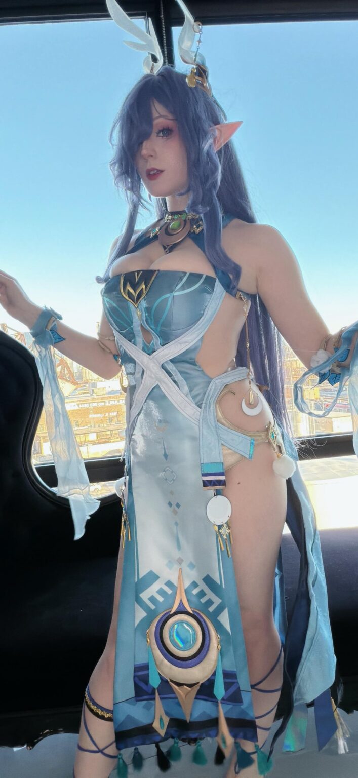 私のラウマのコスプレ！