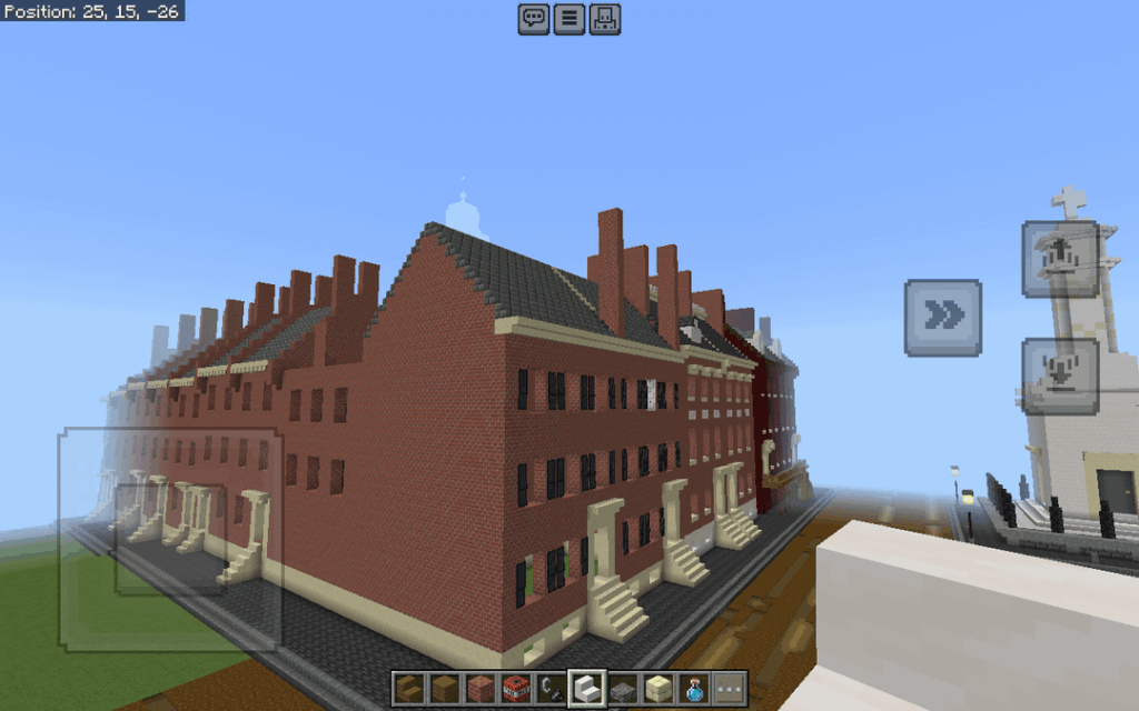 連邦様式のレンガ造りの長屋で、改造されたバナーを窓シャッターとして使用