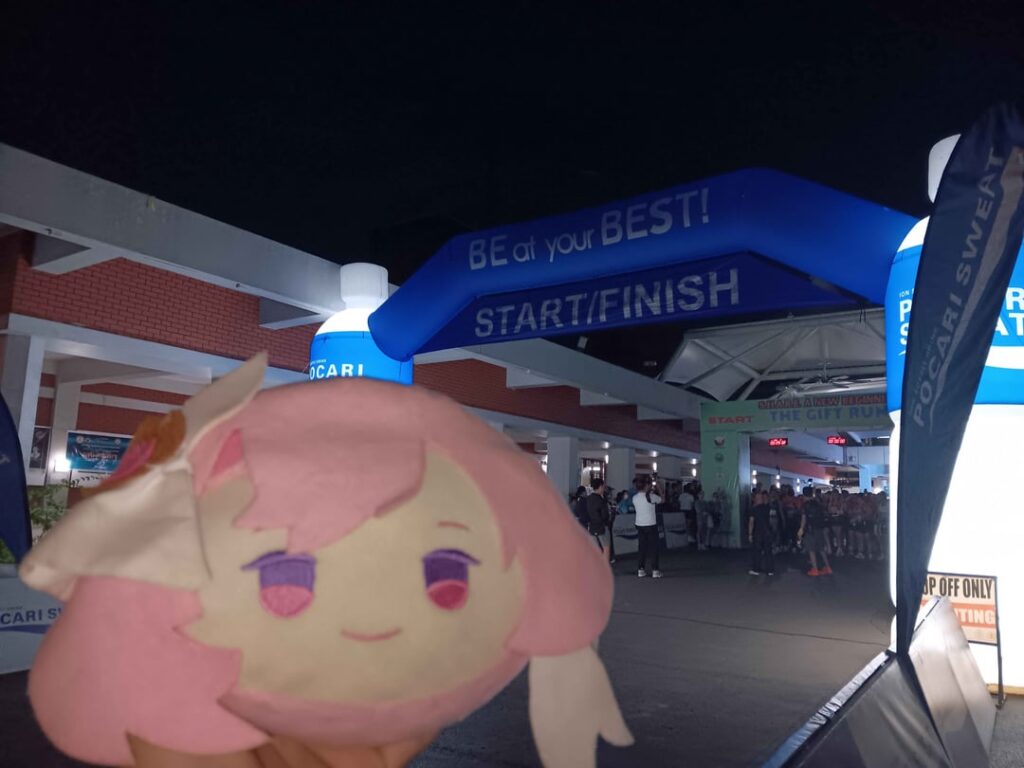 イーリービーンの奇妙な場所での 73 日目 ~ 彼女とマラソンを走る