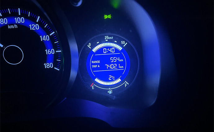 気温1℃「極寒」ナイトシーバスゲームで良型シーバス浮上！　セイゴサイズは連発