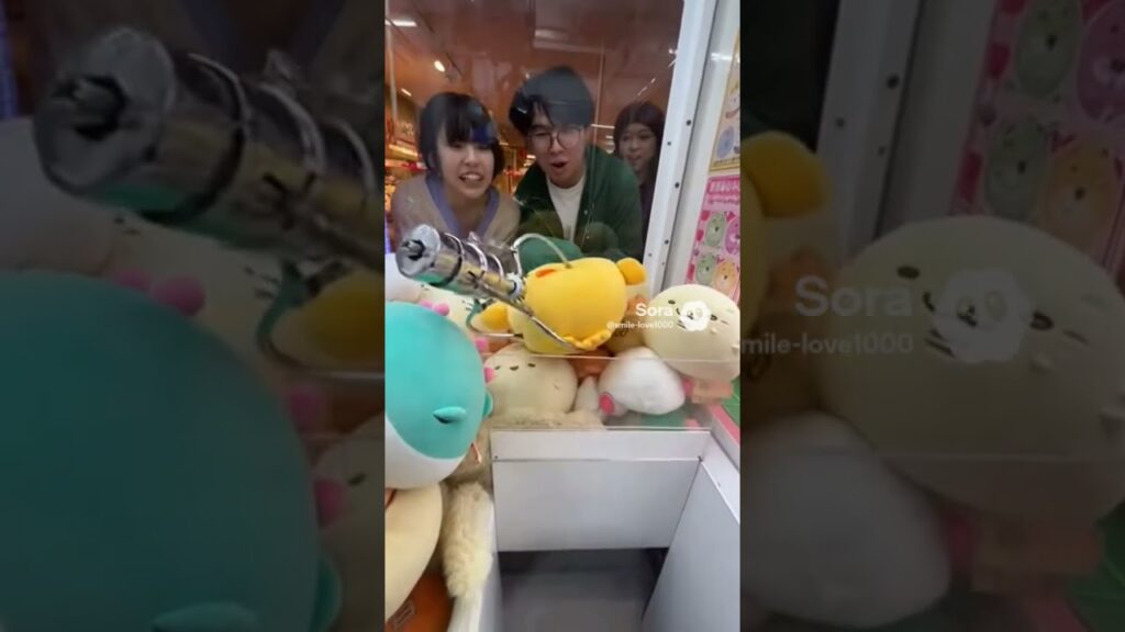 こんなクレーンゲームはやだな🤭 #クレーンゲーム攻略 #ゲームセンター #クレーンゲーム景品 #クレーンゲーム #ufoキャッチャー #ゲーセン #ミニクレーンゲーム #ai