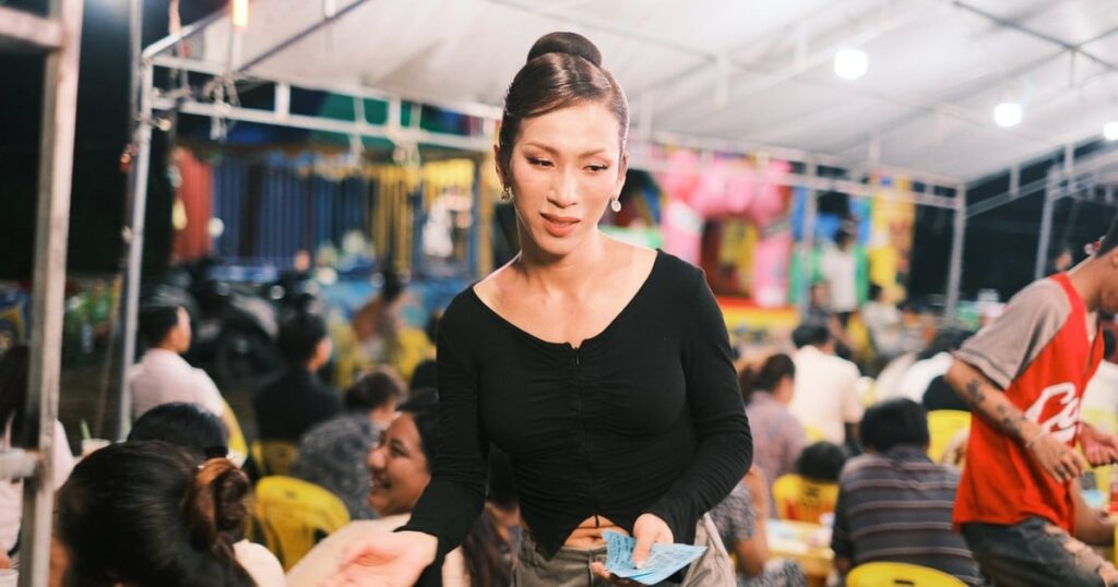【画像】ユニークなデジタル展示空間「ハノイ・ラディアント 光と遺産」