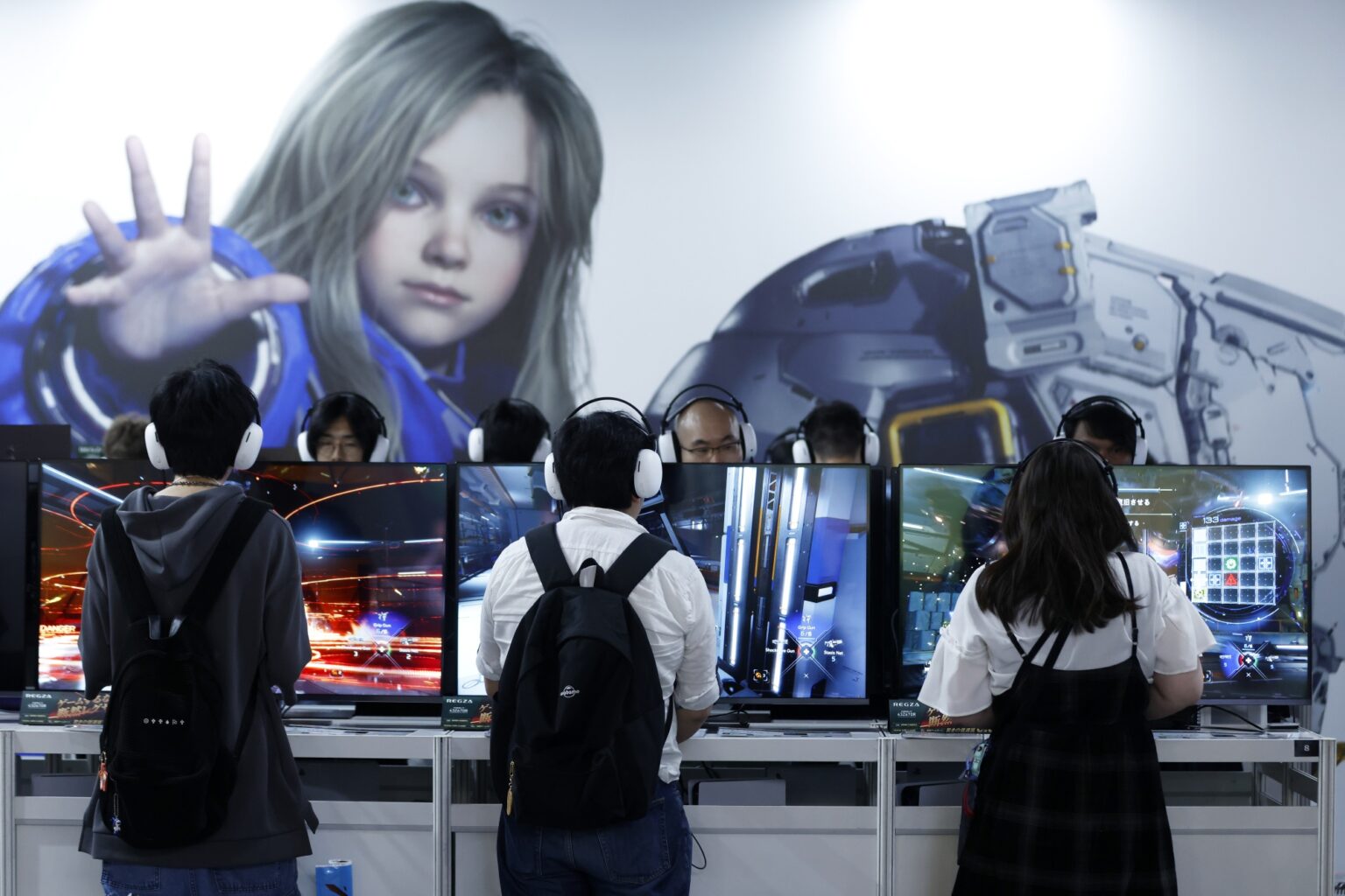 サイバーマンデー、ゲームなどの割引乏しく－関税の影響が浮き彫りに - Bloomberg