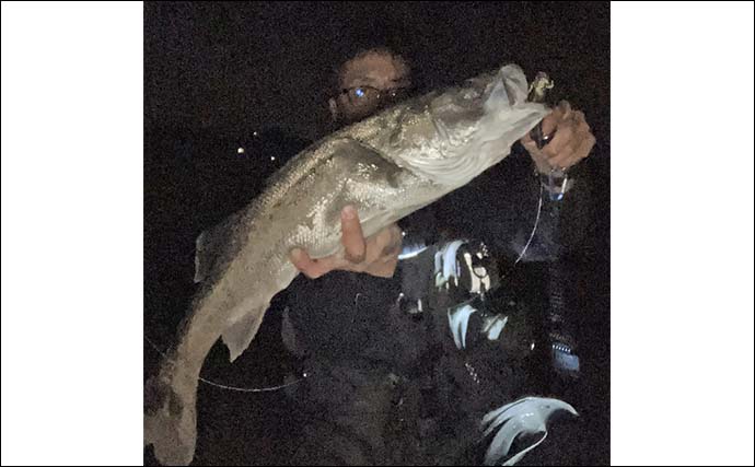 志賀島大岳のサーフゲームで72cmシーバス好捕！【福岡】12cmミノーを丸のみする豪快バイト