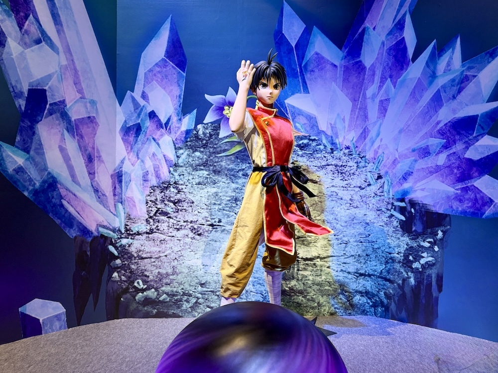 解放軍リーダー等身大立像