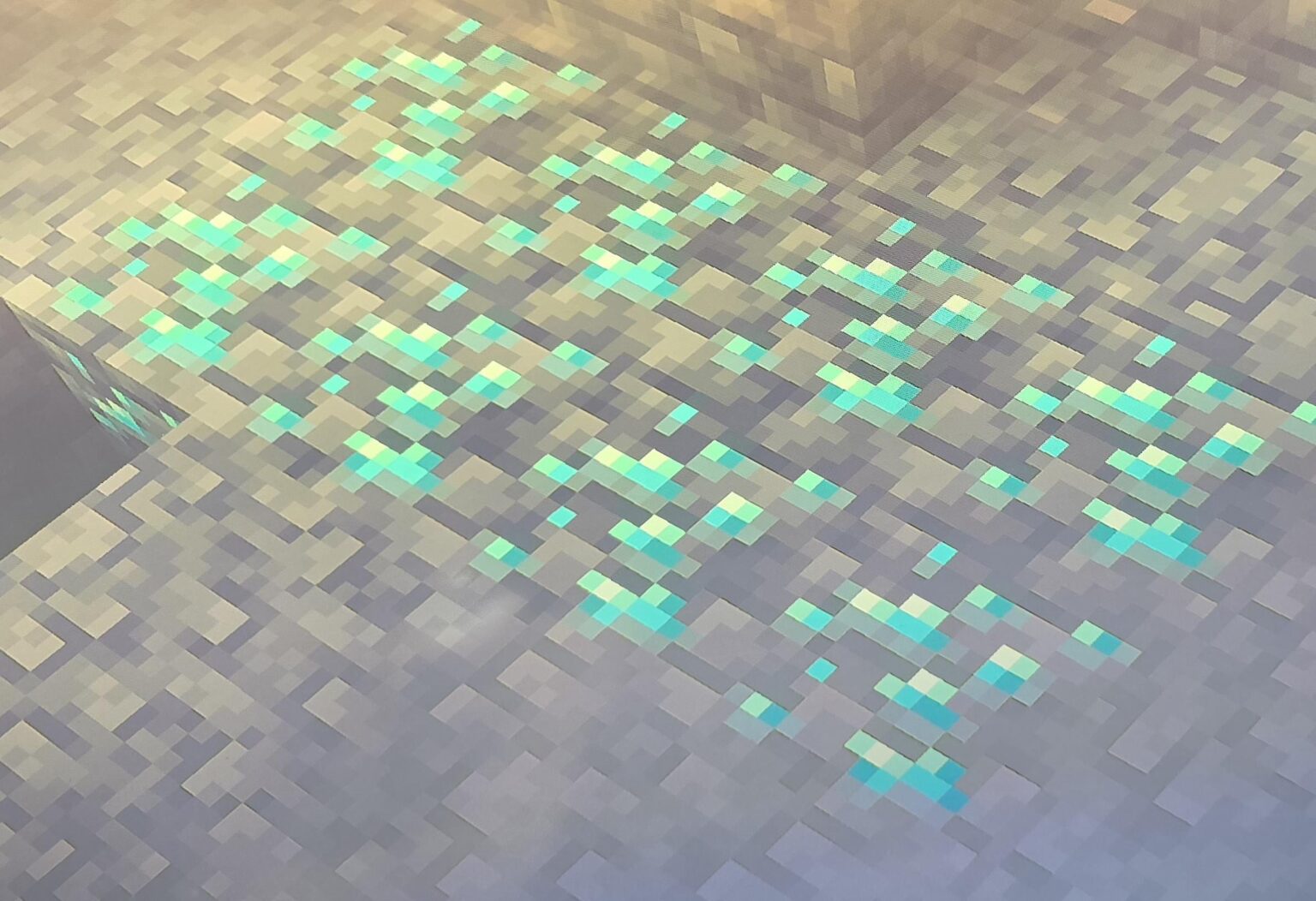 8 つのトップのダイヤモンド鉱石が見つかりましたが、それよりも 2 倍低いかもしれません。