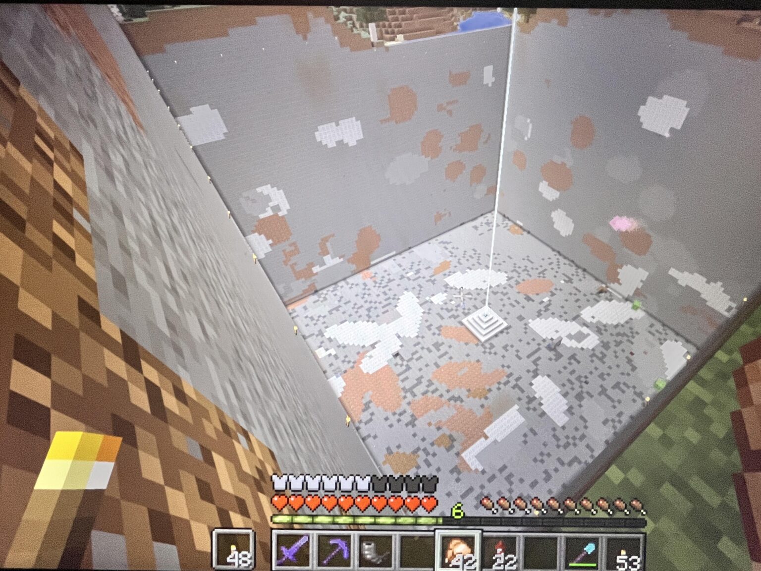 先週掘ったこの大きな穴はどうすればいいですか？