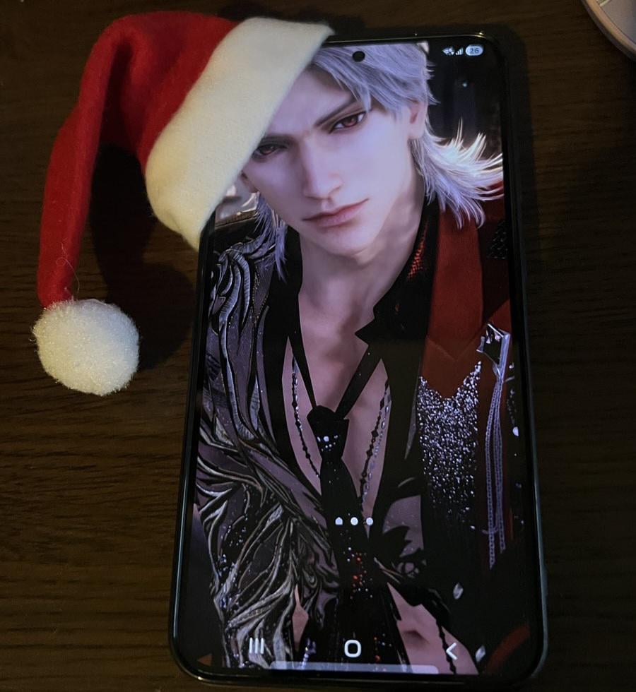 携帯電話のサンタ・サイラス