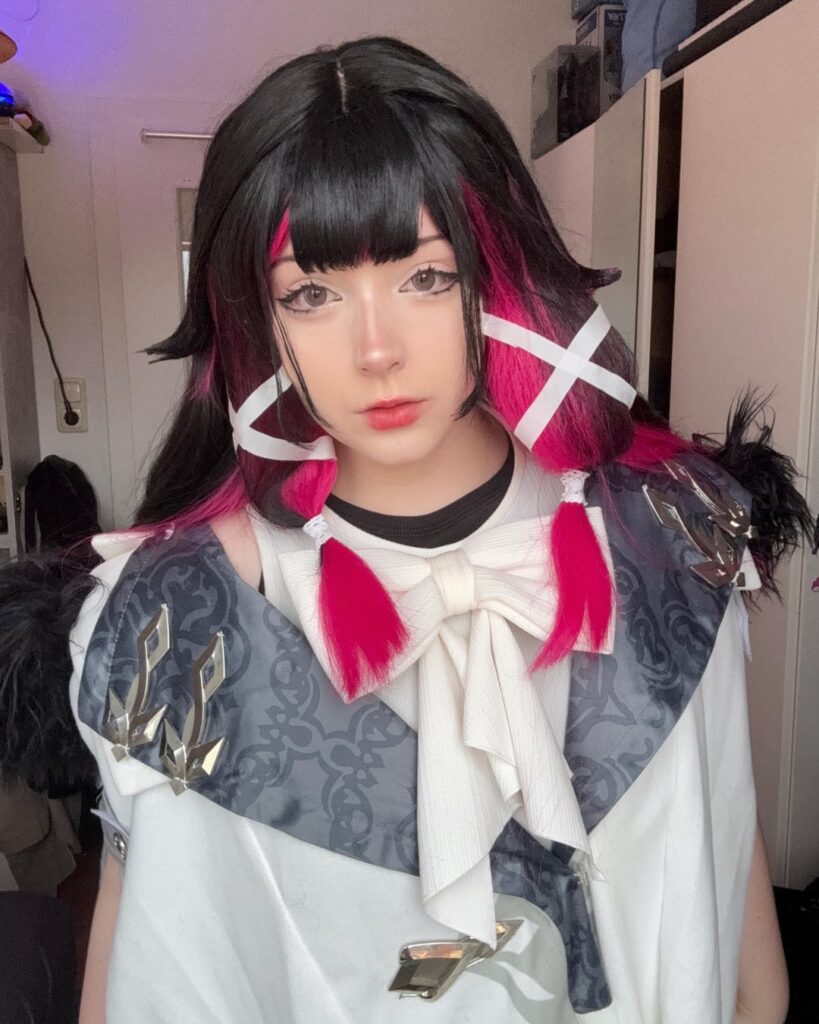 私のコロンビーナのコスプレ (ファトゥイ)