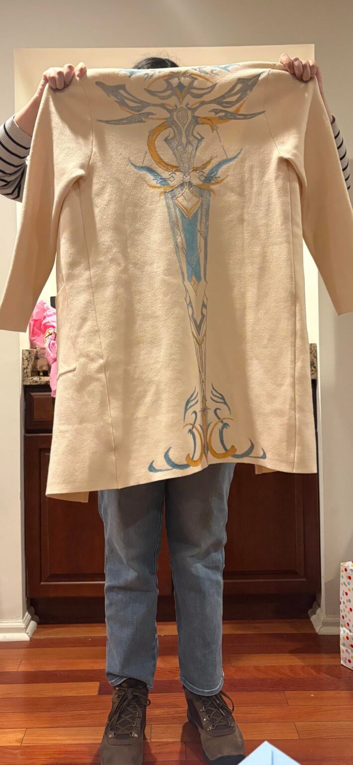 私のガールフレンドがザビエルのマントをセーターとして作ってくれました