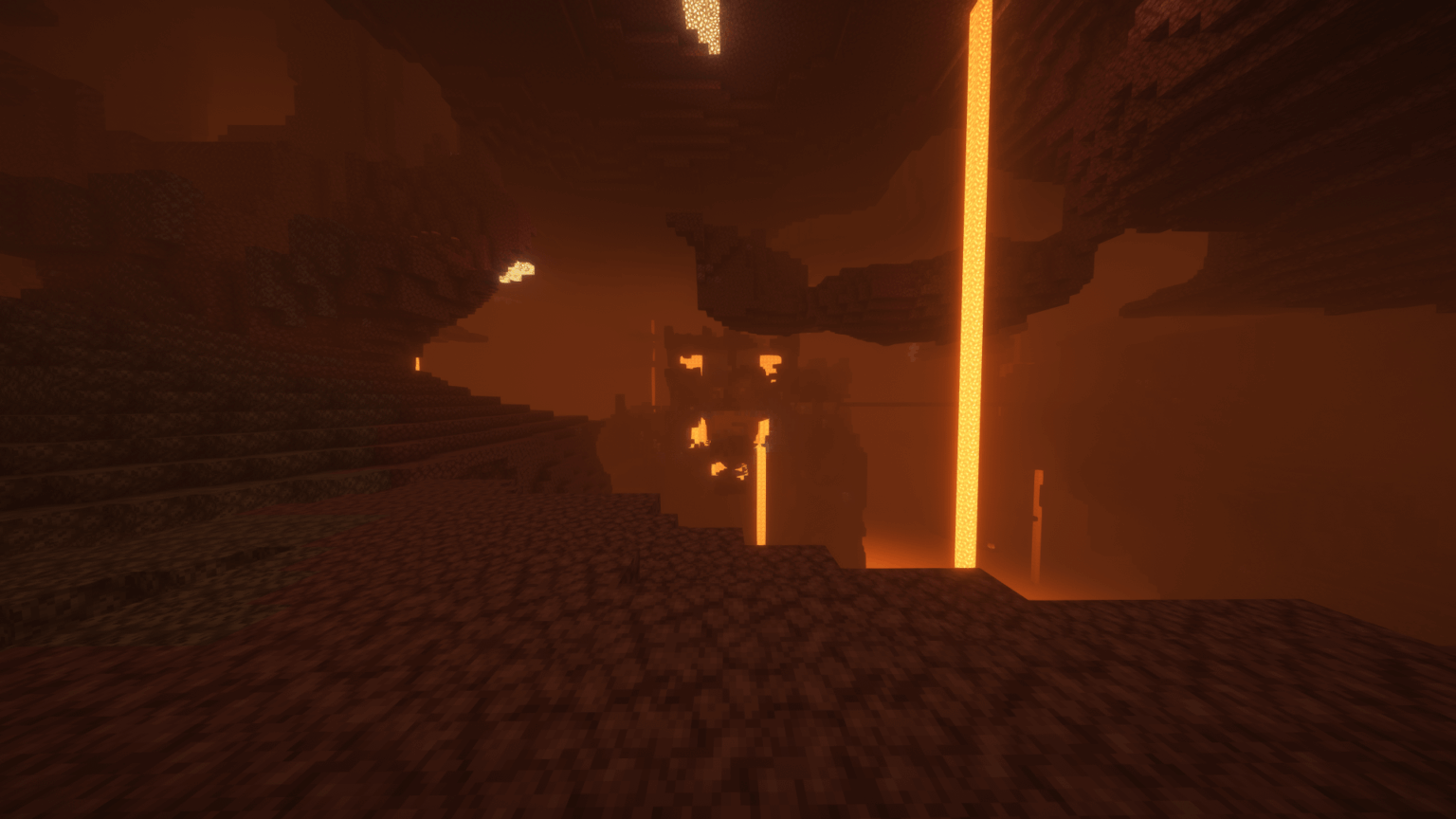 このバスティオンの控えめな外観は、恐竜の口やクッパの城のように見えます