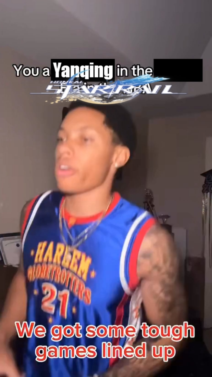 POV: あなたは、物語の中で次に誰と戦わなければならないかをヤンチンに説明するジンユアンです