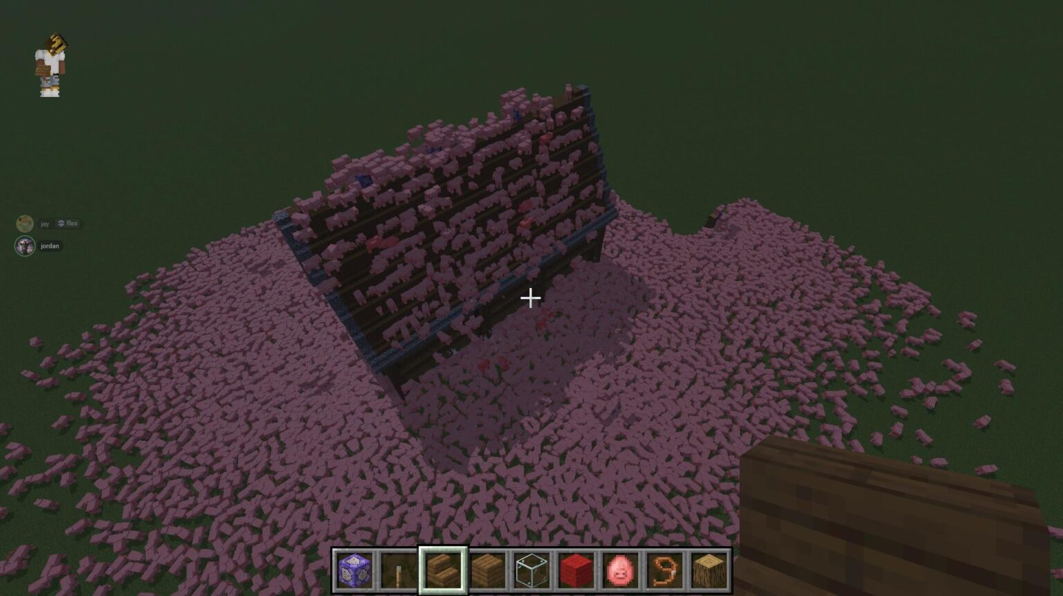 私のゲームが遅れている理由を知っている人はいますか?私の家が広すぎるからでしょうか？