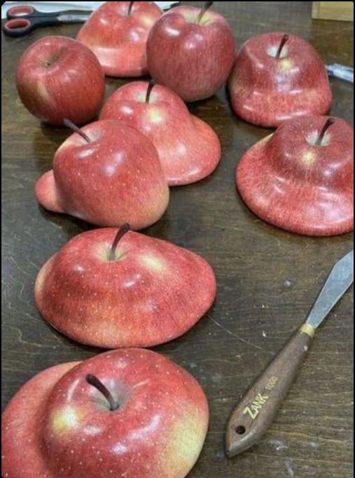 ケイレブの 3 番目の神話が消えたときの女の子たち