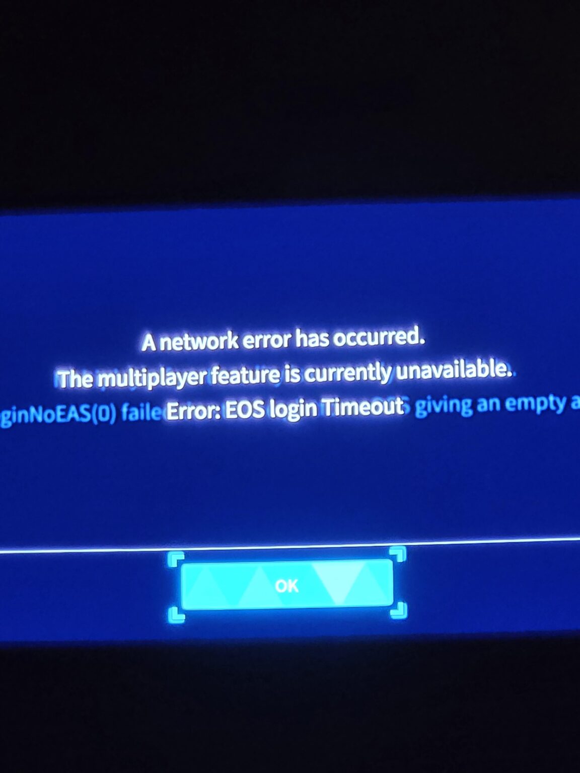 これまでにこのエラーが発生したことはありません。誰かが修正を持っていますか？メッセージの後、画面が真っ暗になります。