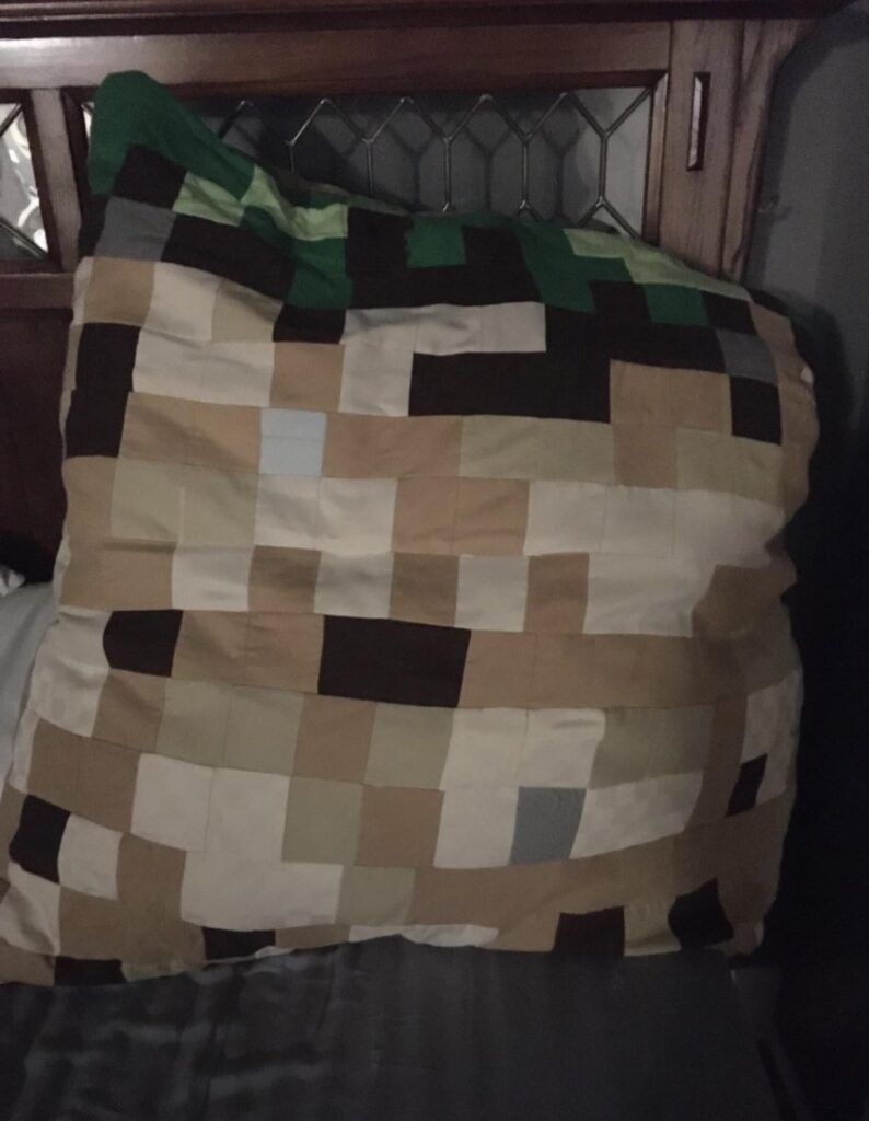 おばあちゃんが土ブロック枕を作ってくれました