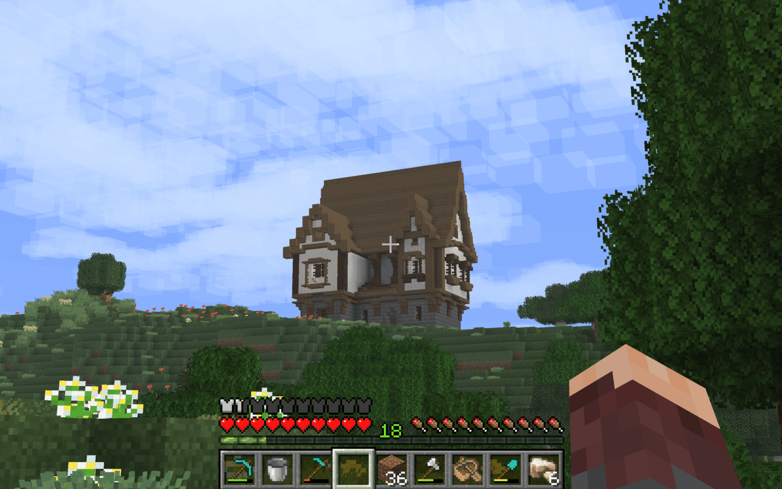 私が作った中世の家、それほどではありませんが、かなり居心地が良さそうです