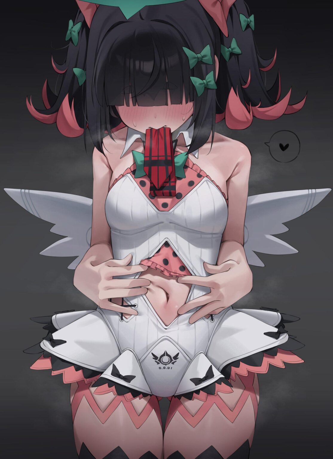 お腹を見せるユウ (UM__111)