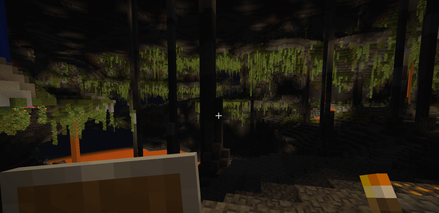 スポーン時の巨大な緑豊かな洞窟