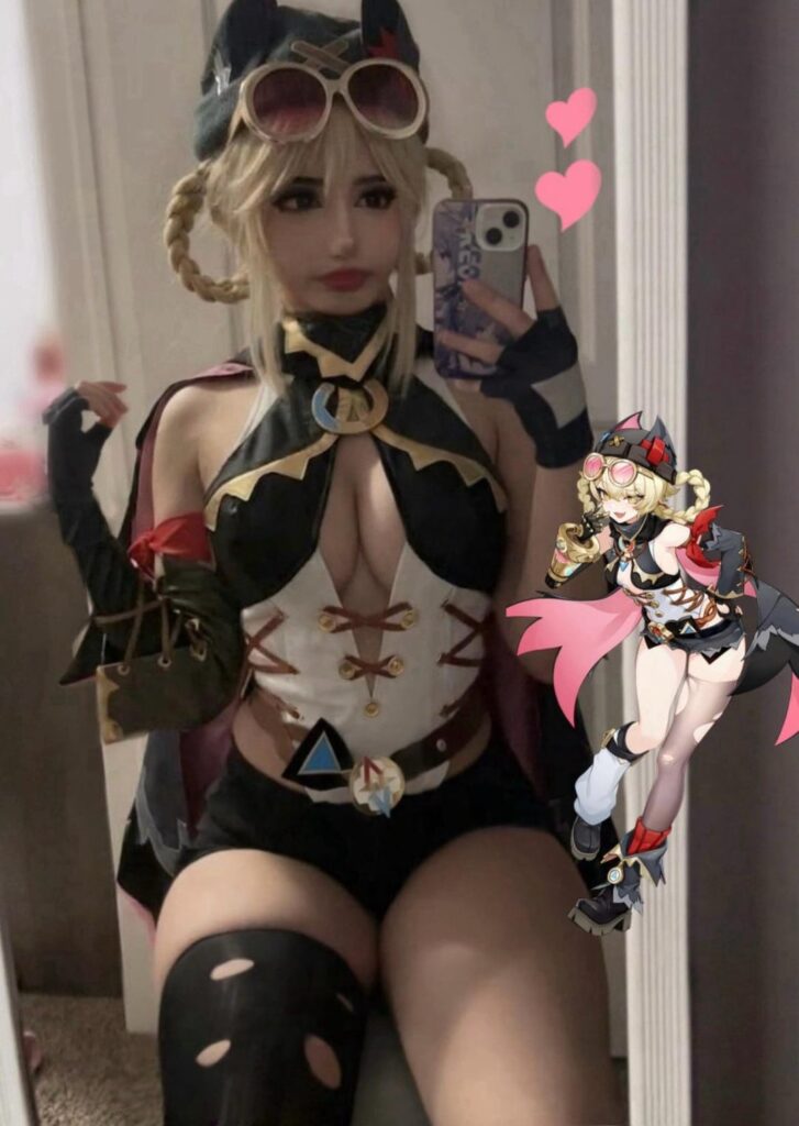 イチゴのコスプレ。 3