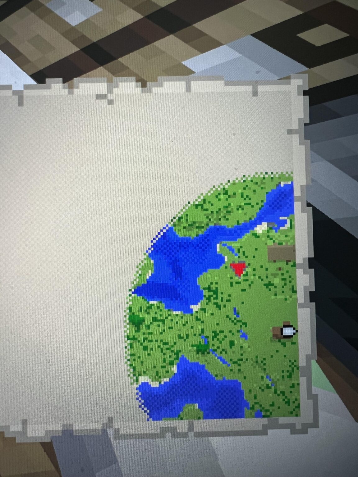 地図を中央に配置するにはどうすればよいですか?