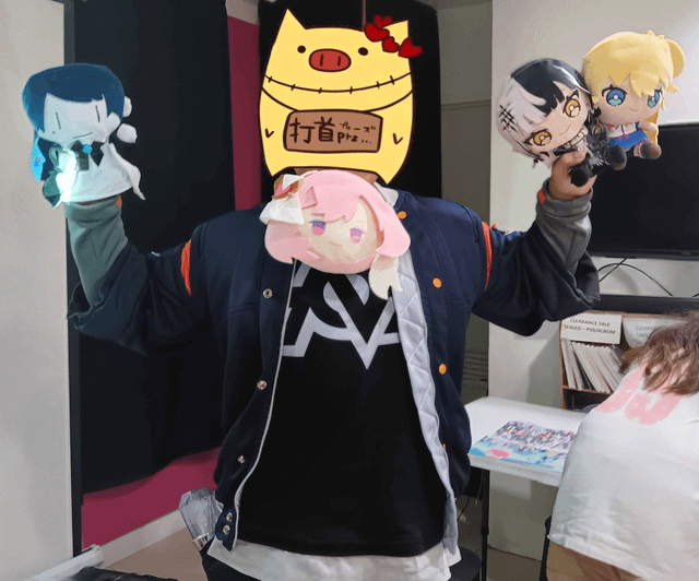 奇妙な場所でのイーリービーンの 82 日目 ~ 先週はホロフェスが仲間たちと一緒に見守る