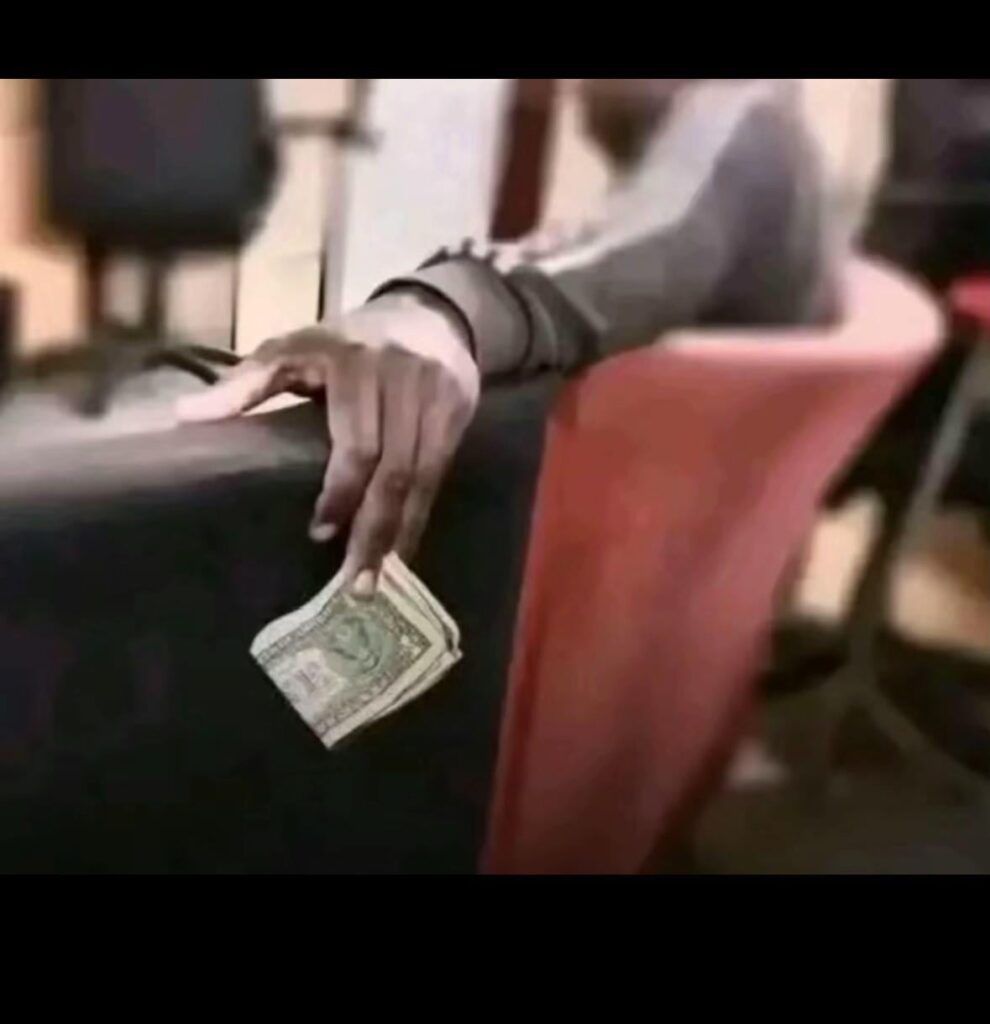 次のマルチバナーのステラ予測を持っている人は誰ですか