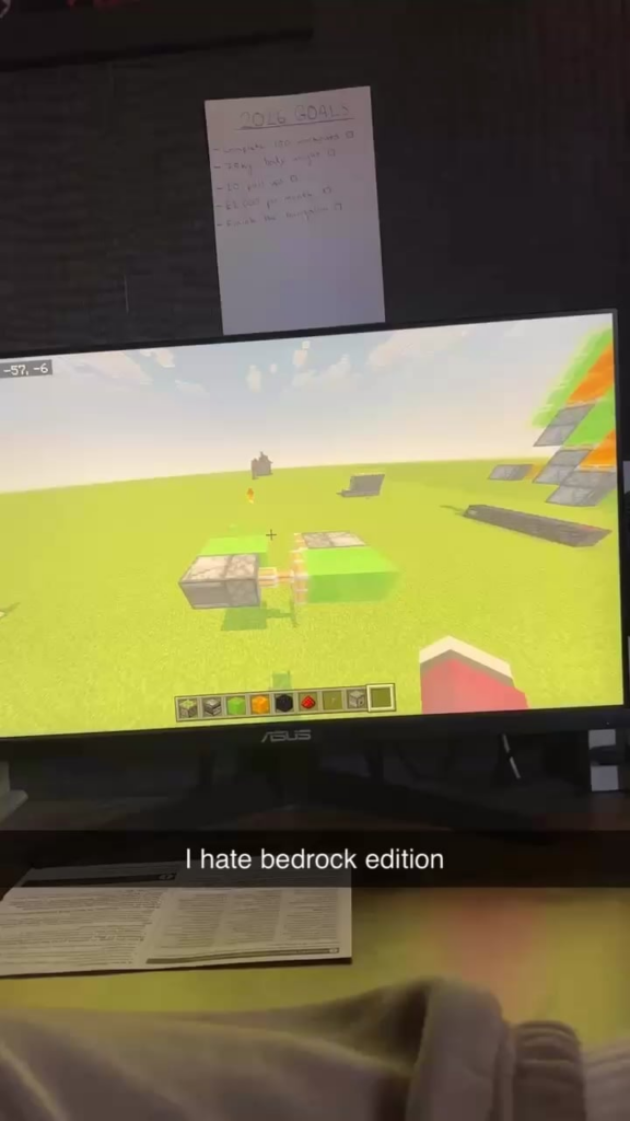 なぜ岩盤レッドストーンが同じではないのか理解できません