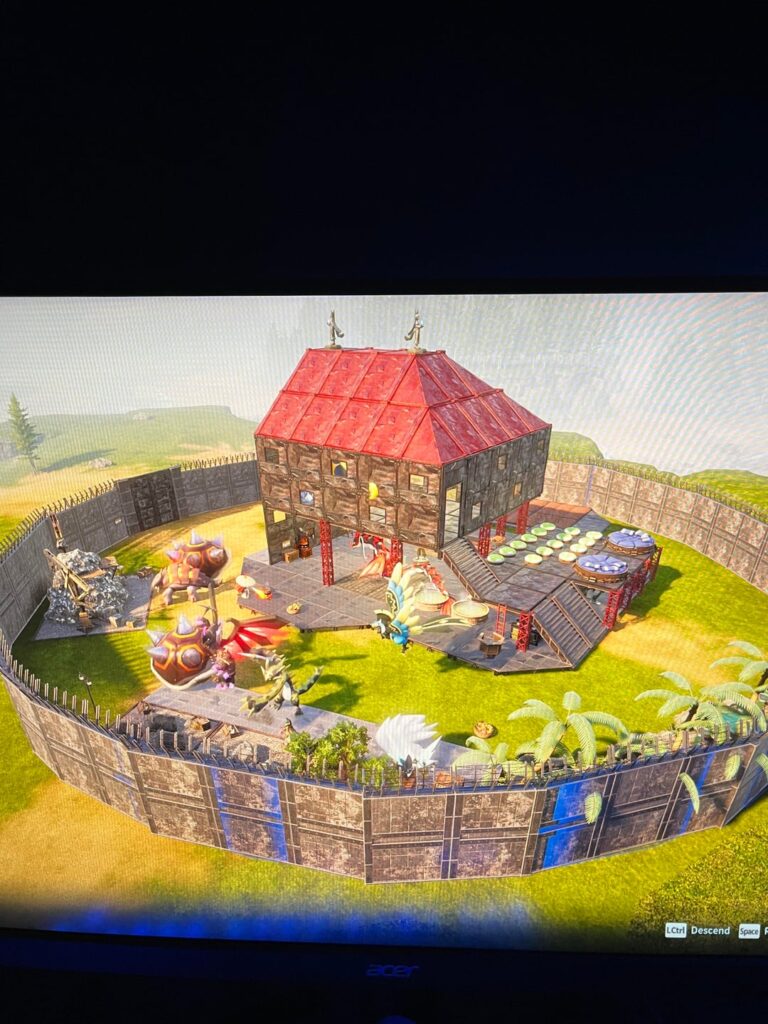 今回ご紹介するのは「ザ・コンパウンド」