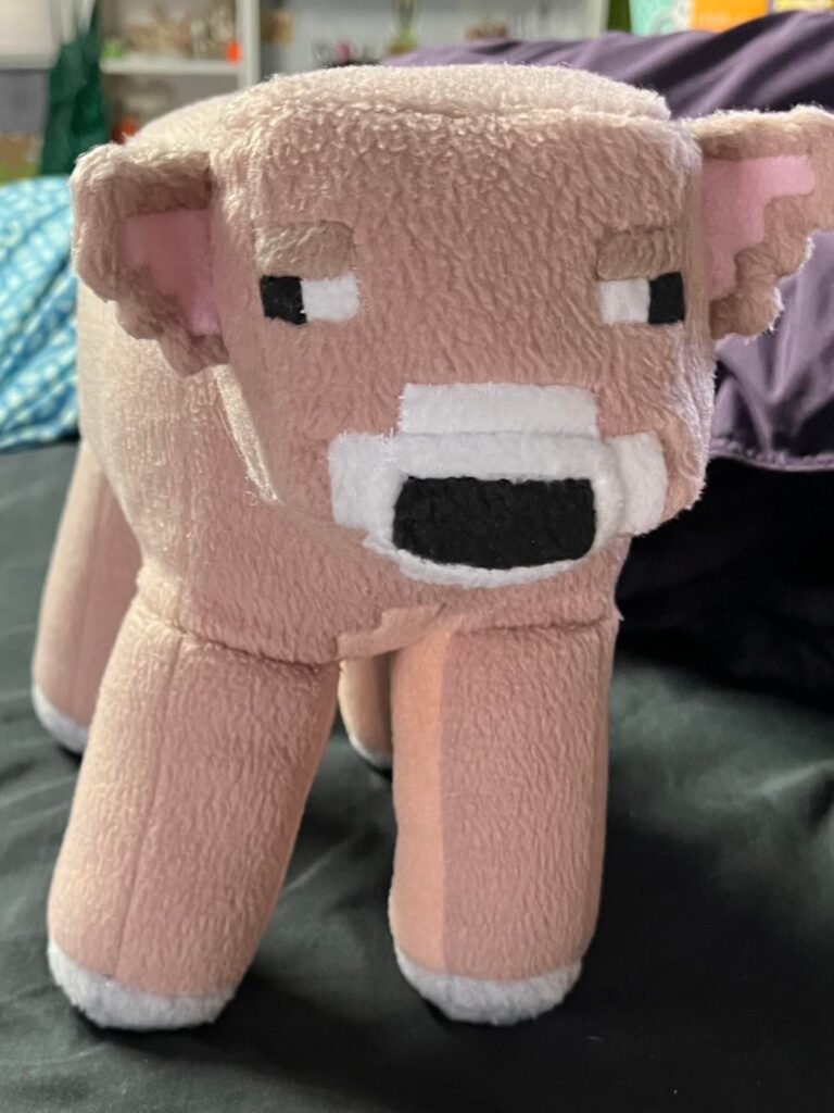 私の姪の誕生日が近づいており、彼女の2つの最大の興味はMinecraftとジャージー牛です。そこで私はこれを作りました：