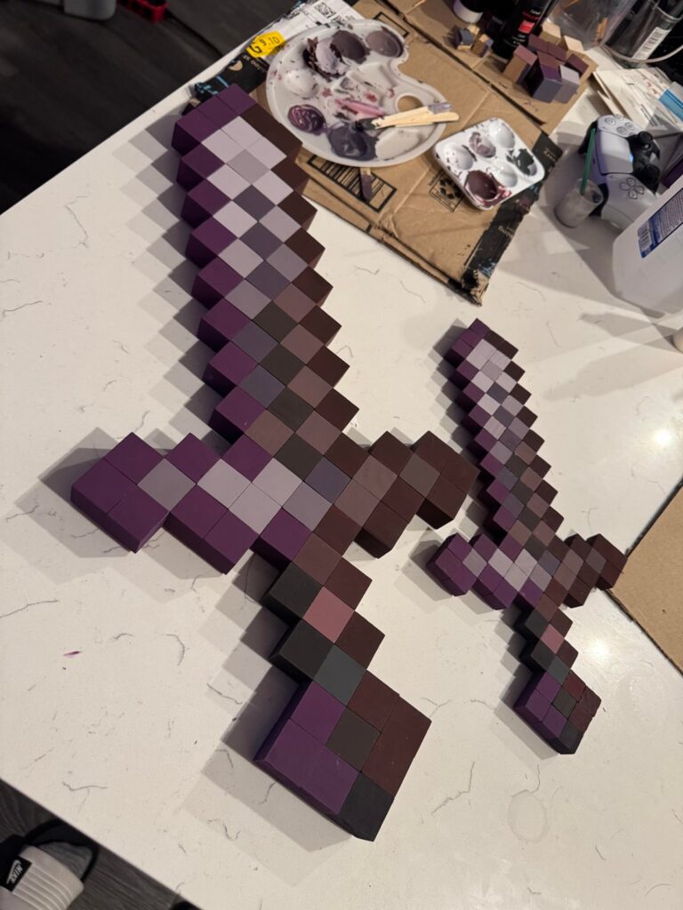 ネザライトソードIRLを作りました！ (進捗状況の写真も含まれます)