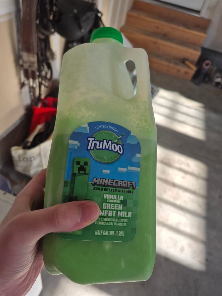だから私は1年以上前のクリーパーミルクをまだ持っています。だったらまだ飲んだほうがいいよ👀👀👀👀